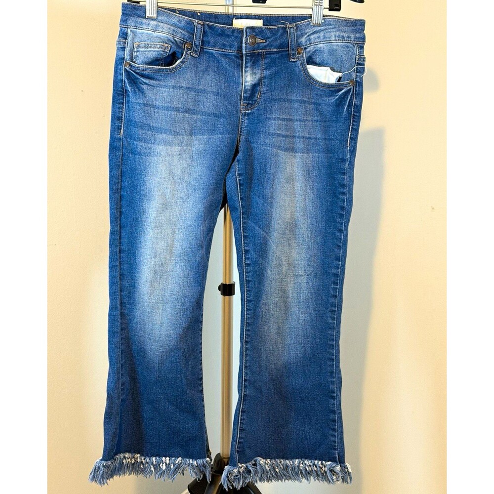 altar’d state Women's Cropped Jeans Blue Medium Wash Stretch Fringe Hem 28